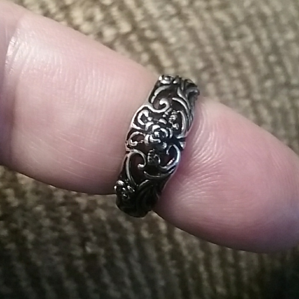 Sterling Silver 925 Ring, Size 5.25